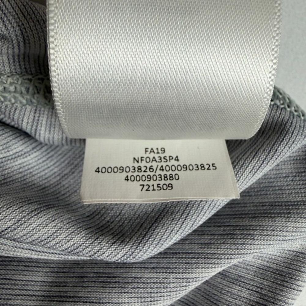 The‎ North Face Womens FlashDry V Neck Short Sleeve Athletic T Shirt Gray S P - Picture 7 of 8